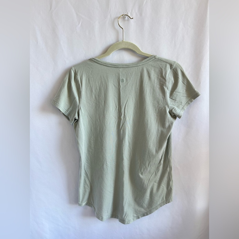 LuluLemon Love T Shirt Sage Green V-Neck Top - Picture 3 of 4